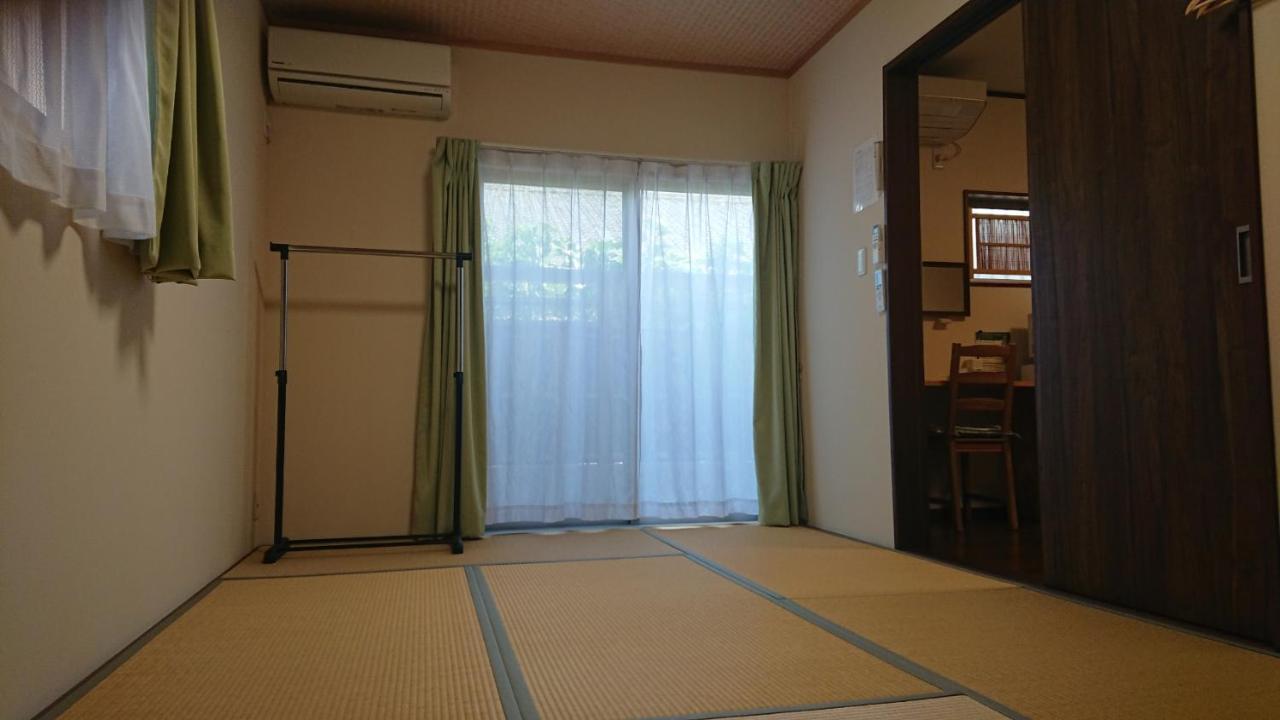 桃山ゲストハウス おかだ Kiotó Kültér fotó